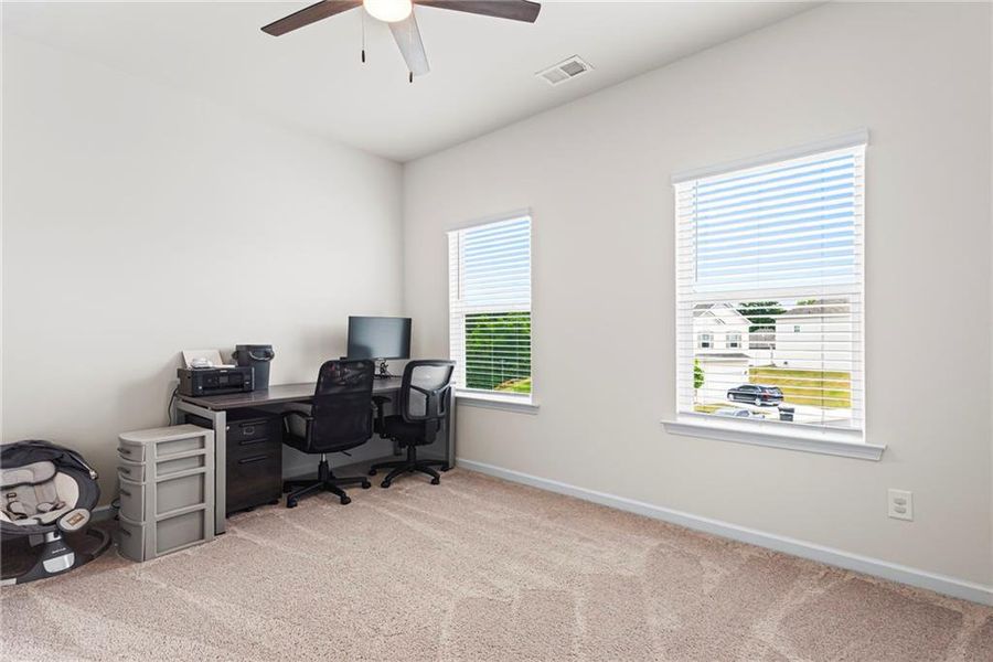 Furnished interior view inside a new home in Victoria Heights, Dallas (Image 8).