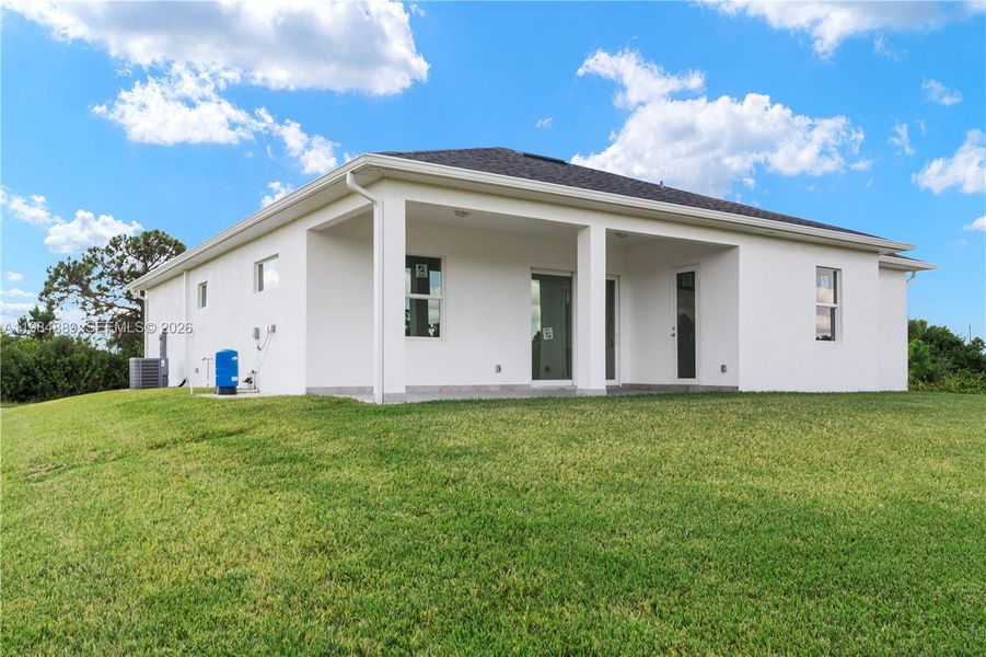 Exterior details and patio area of a home in , Lehigh Acres (Image 33).