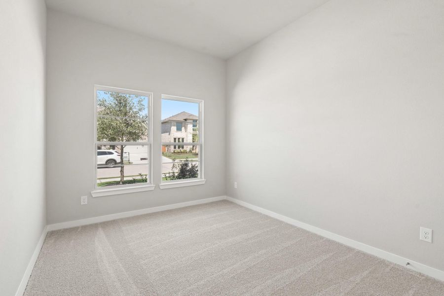 Spacious, unfurnished interior of a new home in Elyson 45' & 70', Katy (Image 13).