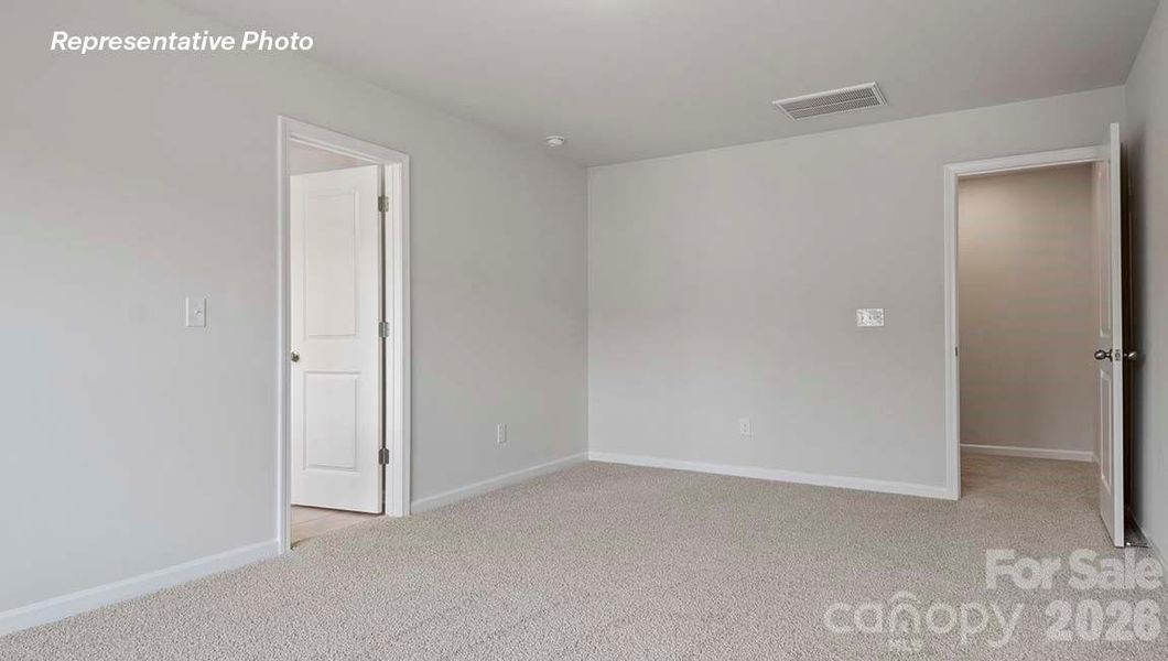 Spacious, unfurnished interior of a new home in Skybrook Corners, Huntersville (Image 12).