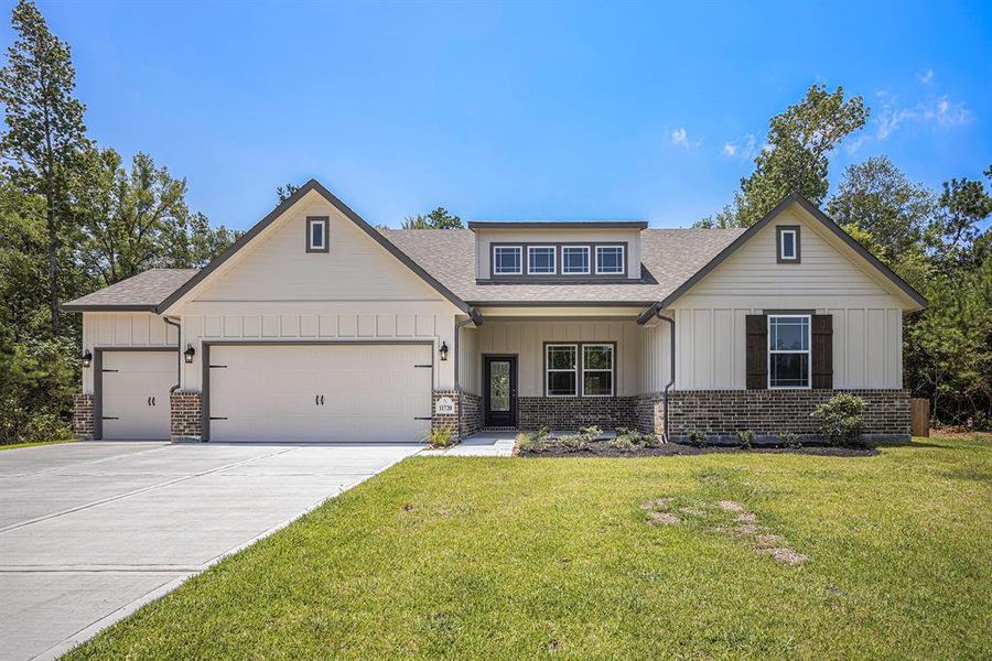 Gorgeous Brand New 1 Story Home!  Home will be completed approx 9/30/2024. Pictures are representation of the "Seabury" plan. Actual colors and selections may vary! Call today to preview your Dream Home!