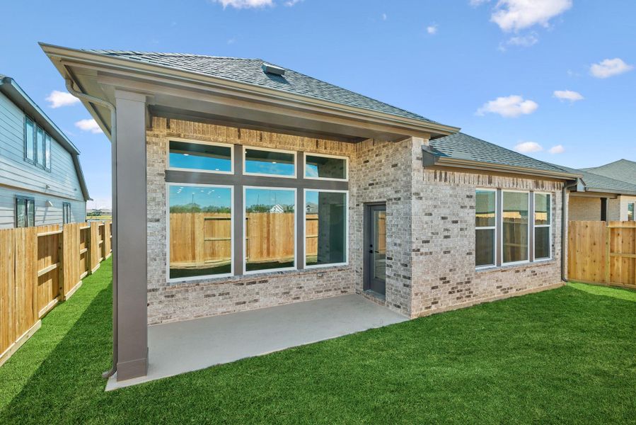 Exterior details and patio area of a home in Jubilee, Hockley (Image 4).