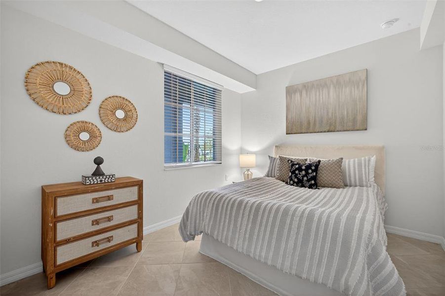 Furnished interior view inside a new home in Heritage Landing, Punta Gorda (Image 16).