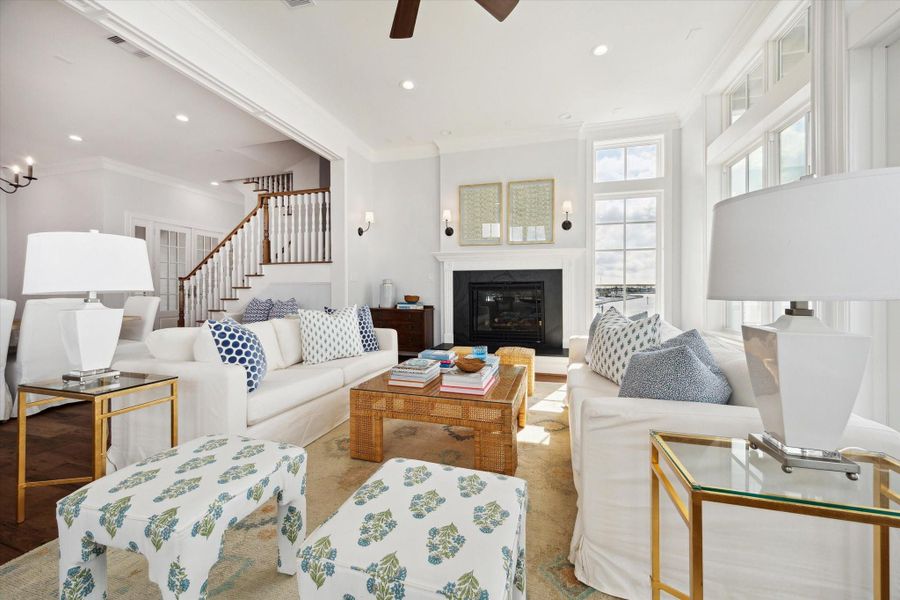 Beautiful open floor plan with expansive views of Clear Lake. Perfect for entertaining!