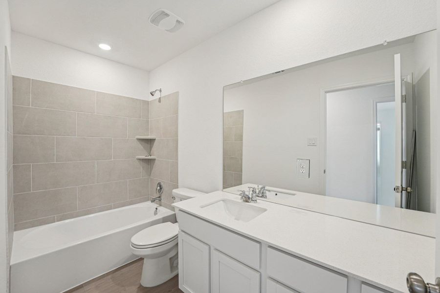 Furnished interior view inside a new home in Clayton Ranch, Copperas Cove (Image 7).