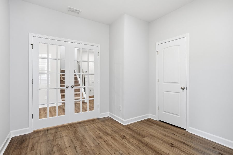 Spacious, unfurnished interior of a new home in Renaissance at White Oak, Garner (Image 15).