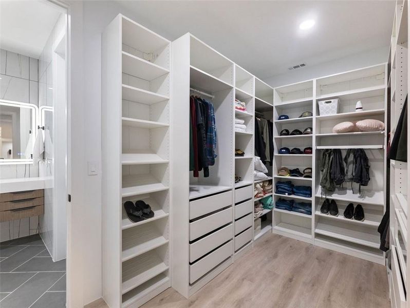 Furnished interior view inside a new home in , Cumming (Image 43).