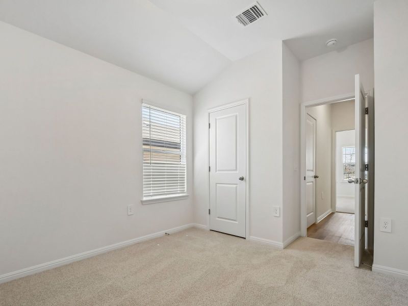 Spacious, unfurnished interior of a new home in Lexington Parke, Del Valle (Image 10). Spacious, unfurnished interior of a new home in Lexington Parke, Del Valle (Image 10).