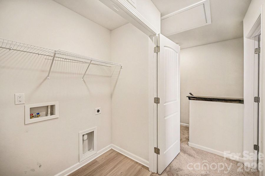 Spacious, unfurnished interior of a new home in , Shelby (Image 25).