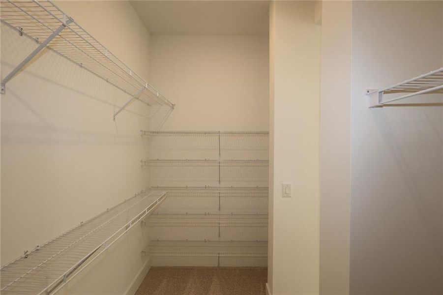 Spacious, unfurnished interior of a new home in , Gainesville (Image 6). Spacious, unfurnished interior of a new home in , Gainesville (Image 6).