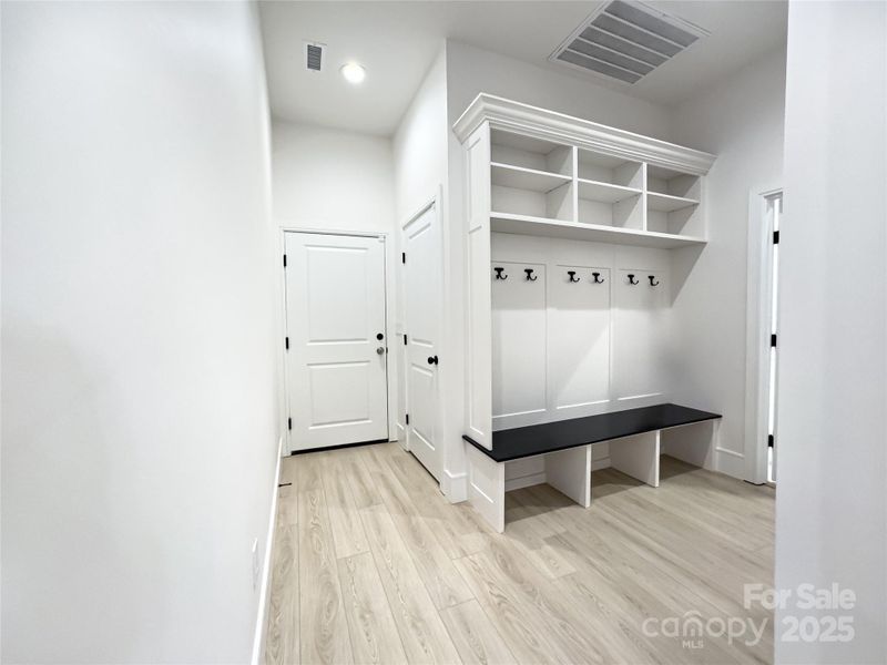 Spacious, unfurnished interior of a new home in , Hickory (Image 18).