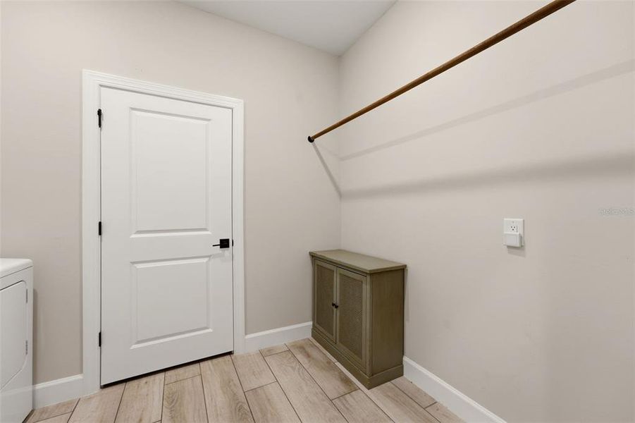 Image 47 of a home in . Image 47 of a home in .
