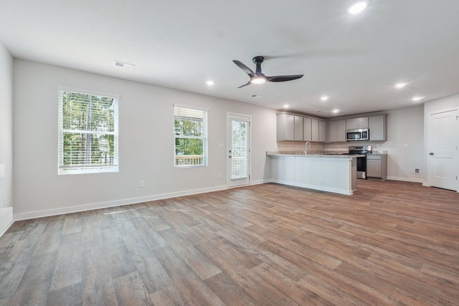 Social Circle, GA New Home.  - Slide 4