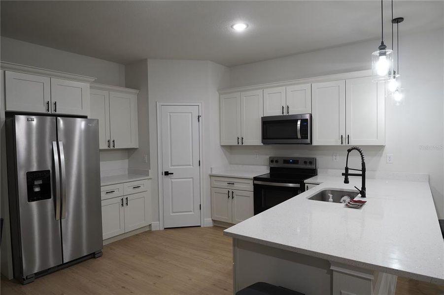 Furnished interior view inside a new home in , Ocala (Image 10).