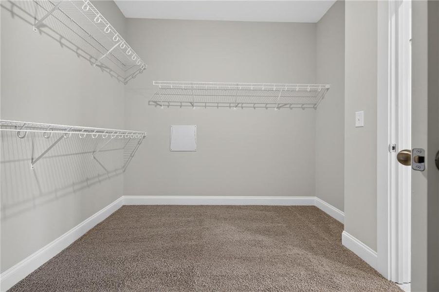 Spacious, unfurnished interior of a new home in , Jefferson (Image 23).