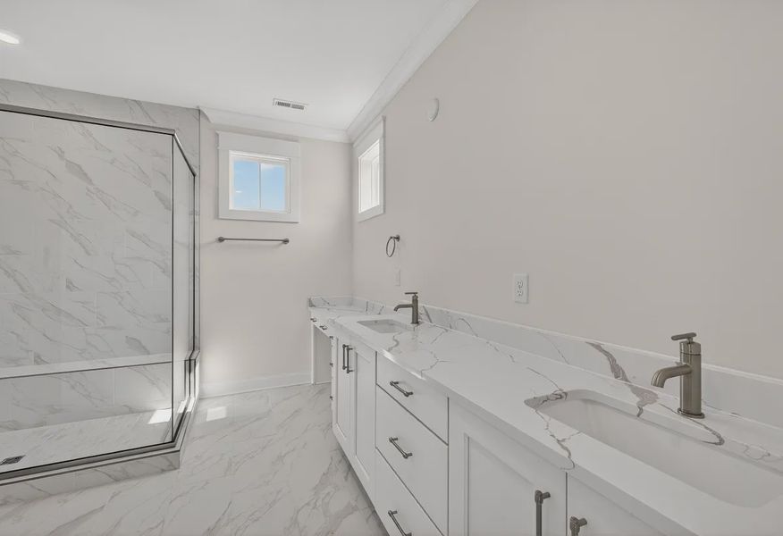 Primary Bathroom - 13 of 17