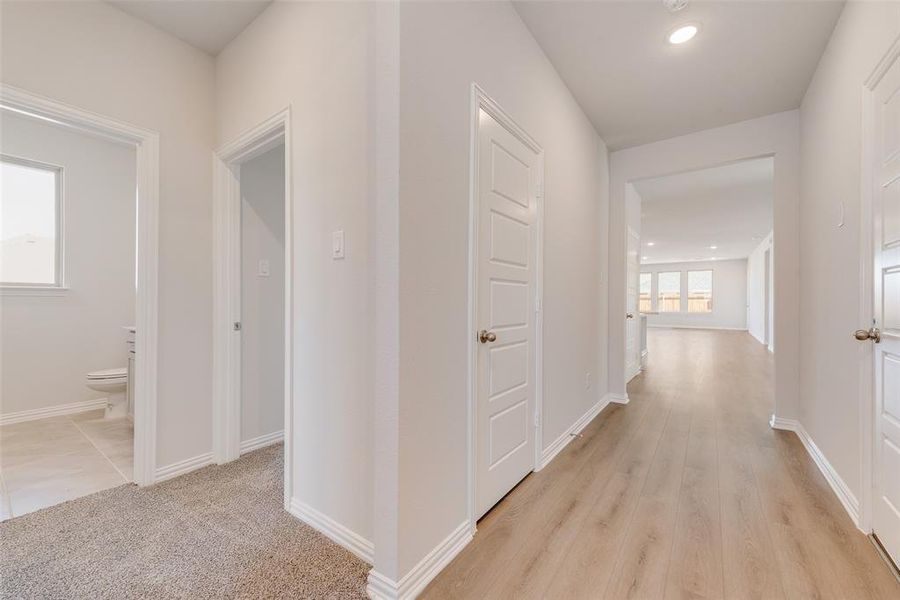 Spacious, unfurnished interior of a new home in Walden Pond, Forney (Image 12).