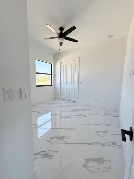 Image 24 of a home in .