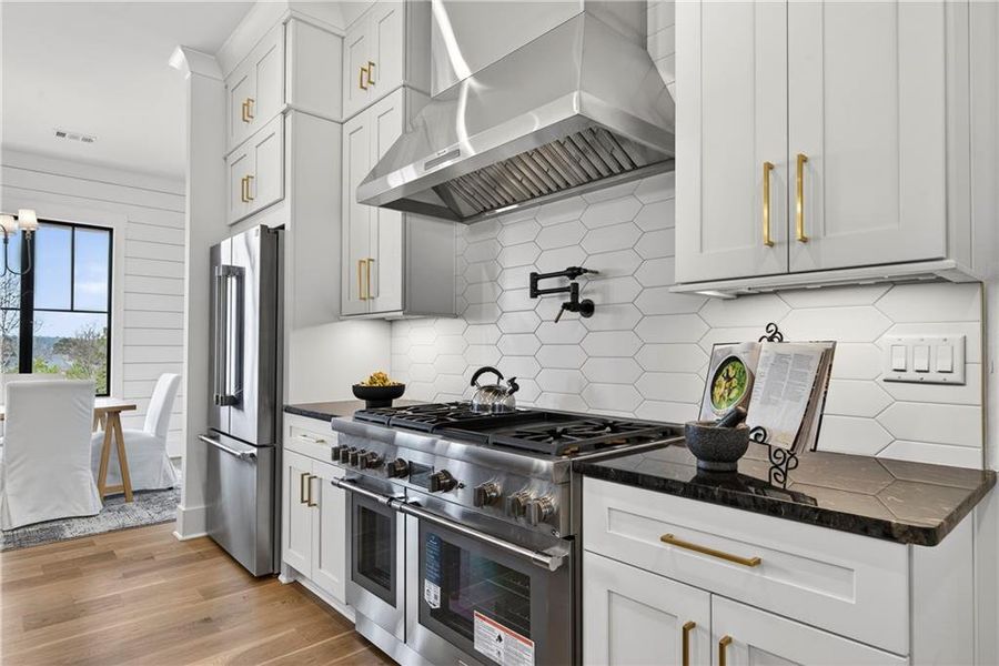 Furnished interior view inside a new home in , White Plains (Image 59).