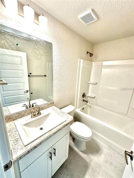 Furnished interior view inside a new home in Ocala Crossings South, Ocala (Image 7).
