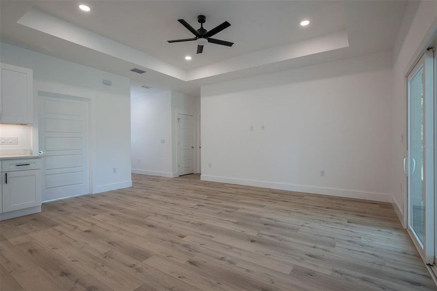 Spacious, unfurnished interior of a new home in , Micanopy (Image 12).