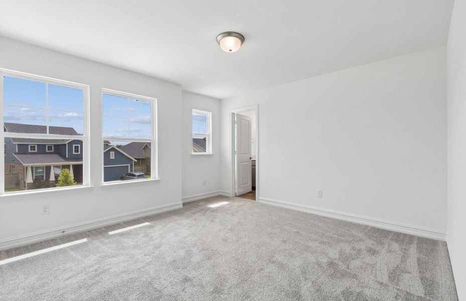 Spacious, unfurnished interior of a new home in Treeline, Justin (Image 16).