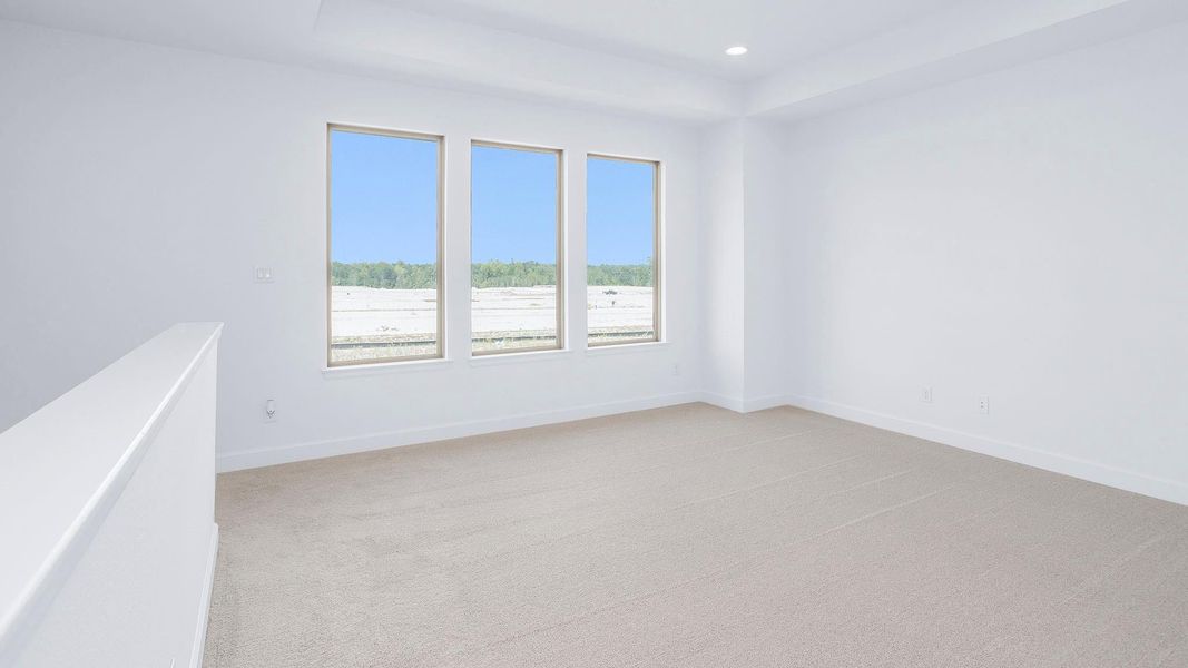 Spacious, unfurnished interior of a new home in Escondido, Magnolia (Image 9).
