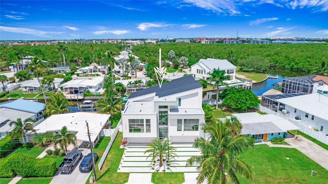 Image 40 of a home in .