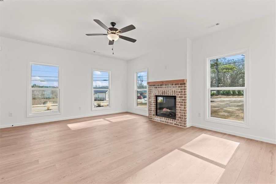 Spacious, unfurnished interior of a new home in , Carrollton (Image 19).
