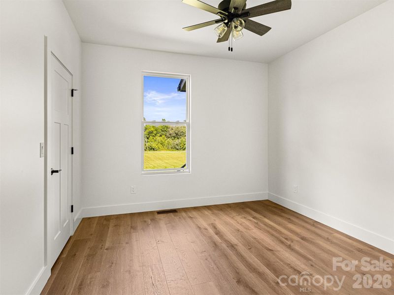 BEDROOM #2