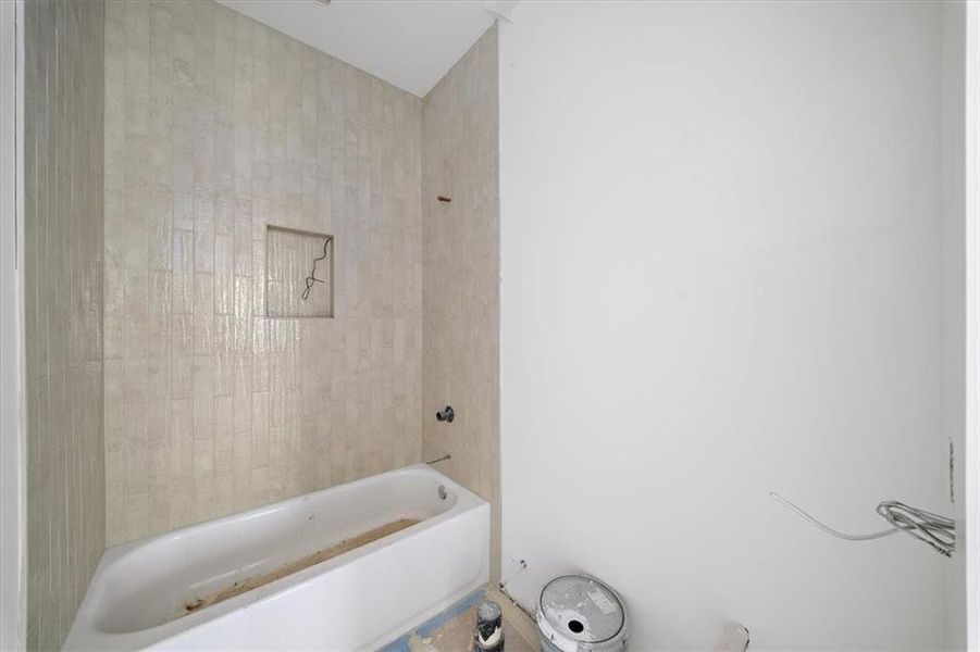 Image 33 of a home in . Image 33 of a home in .