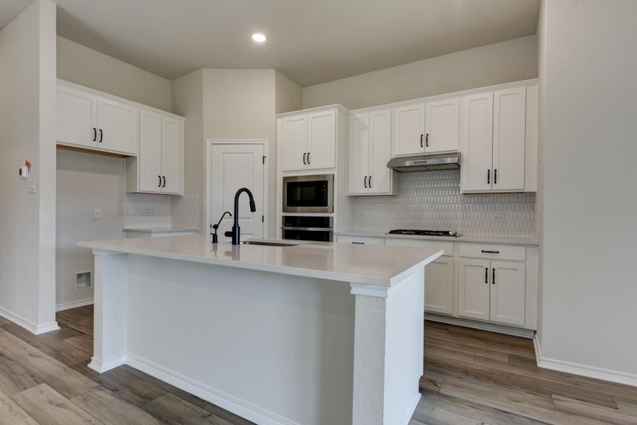 Representative furnished interior of a home built from the Sage by Ashton Woods in Arcadia Ridge, San Antonio (Image 3).