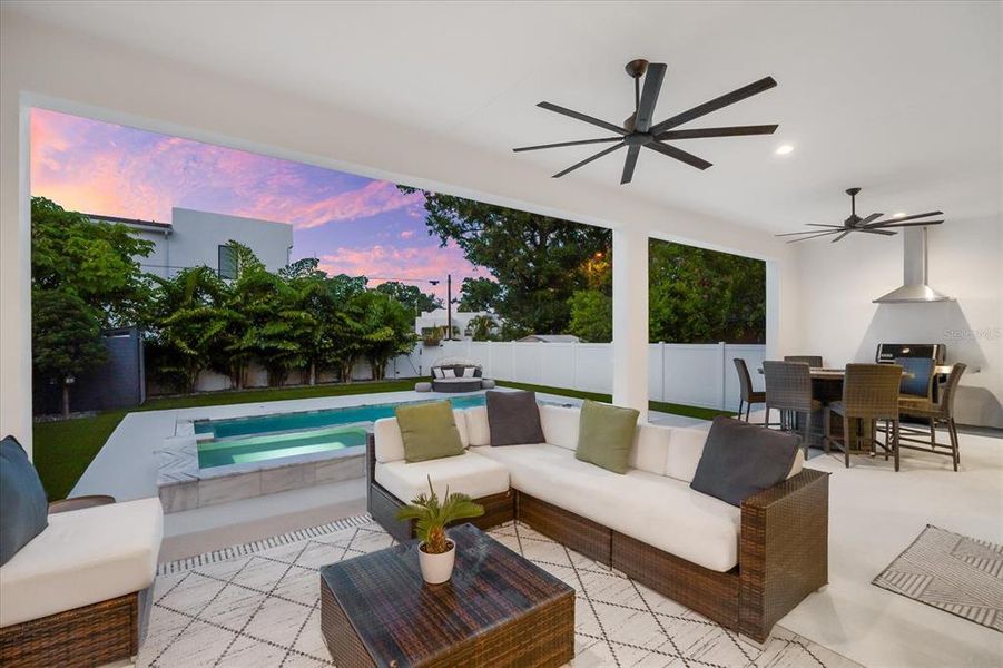 Exterior details and patio area of a home in , Tampa (Image 27).