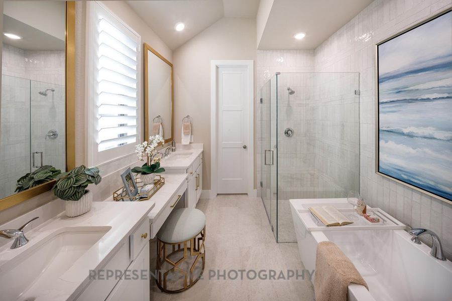 Furnished interior view inside a new home in 6 Creeks at Waterridge, Kyle (Image 25).