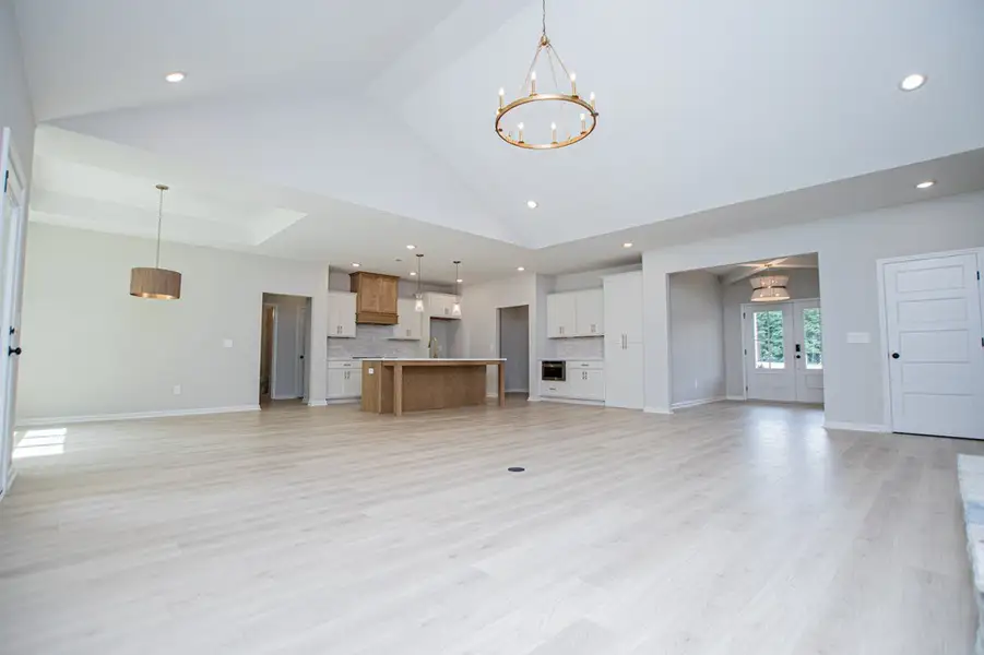 Spacious, unfurnished interior of a new home in WOODMONT RESERVE, Roopville (Image 43).