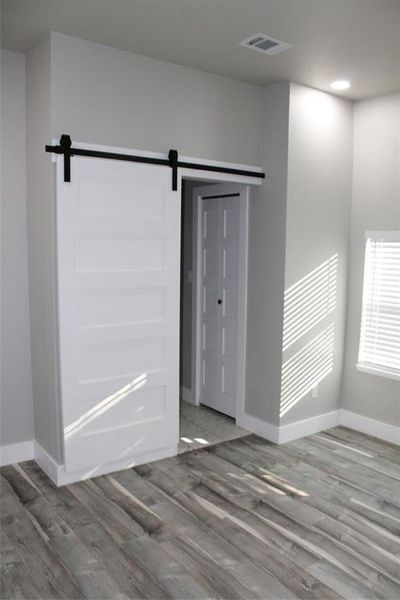 Spacious, unfurnished interior of a new home in , Alvord (Image 34).