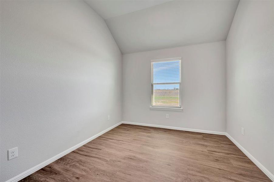 Spacious, unfurnished interior of a new home in Lane Ranch, Sanger (Image 27).