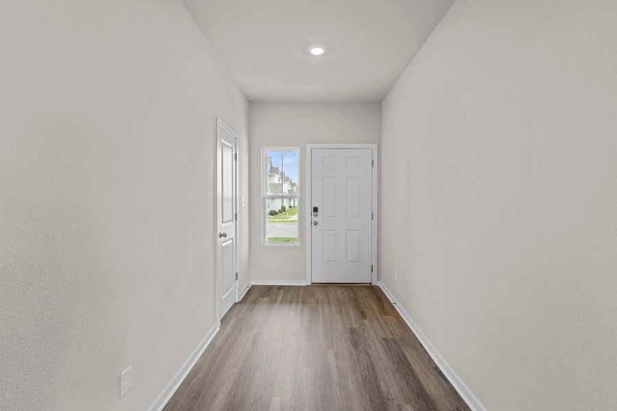 3br New Home in TAYLOR, TX.  - Slide 9