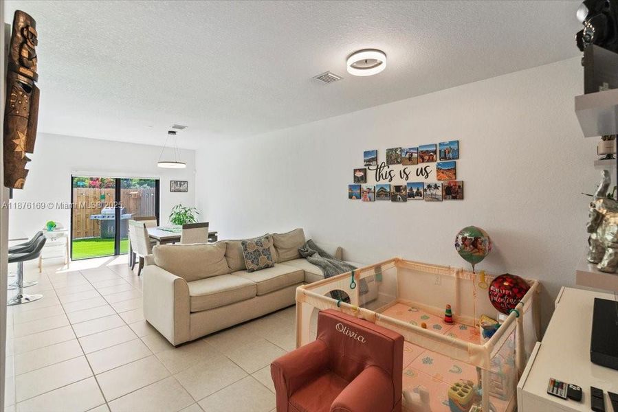 Furnished interior view inside a new home in , Homestead (Image 15).