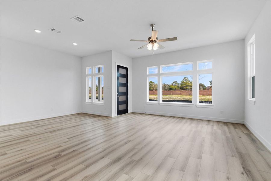 Spacious, unfurnished interior of a new home in Bridgeland Central, Cypress (Image 31). Spacious, unfurnished interior of a new home in Bridgeland Central, Cypress (Image 31).