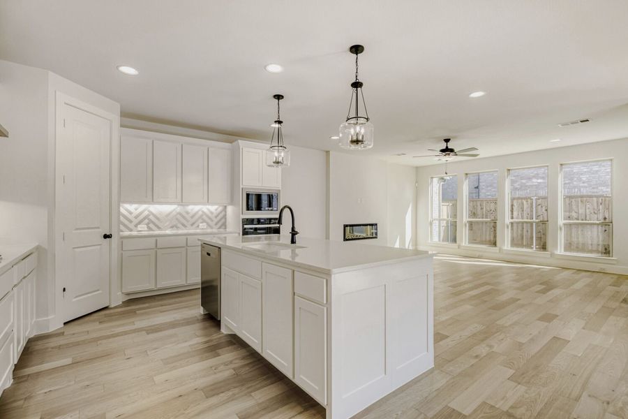 613 Damsel June - Kitchen 613 Damsel June - Kitchen