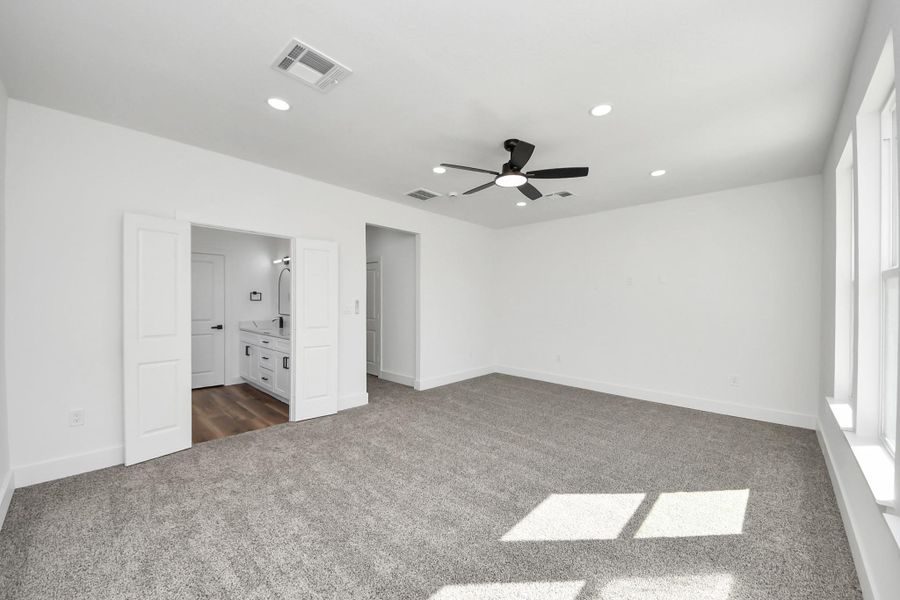 Over size Primary Bedroom