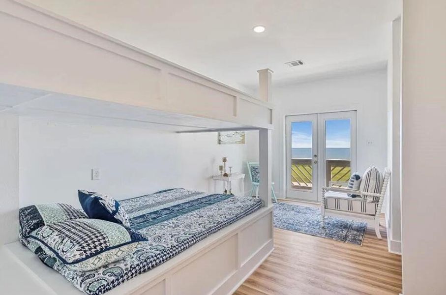 Furnished interior view inside a new home in , Bolivar (Image 16).