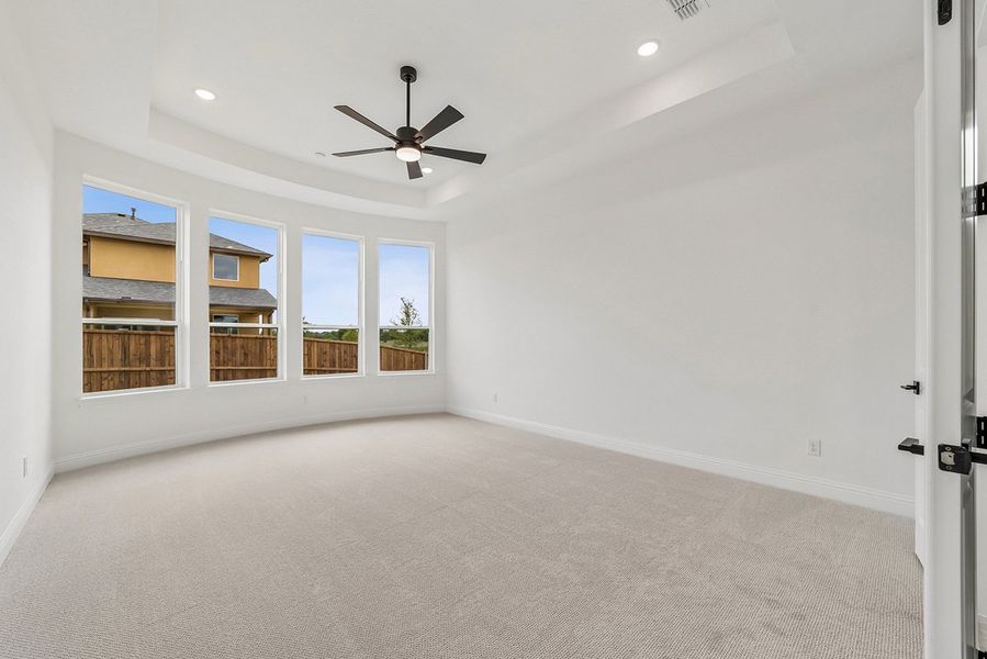 Representative unfurnished interior of a home built from the Diana by Landon Homes in Lexington Frisco, Frisco (Image 66).