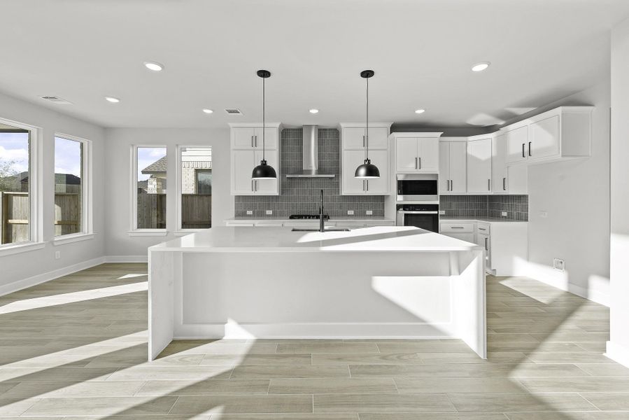 Representative image. Features, specifications, selections and colors may vary. Representative image. Features, specifications, selections and colors may vary.