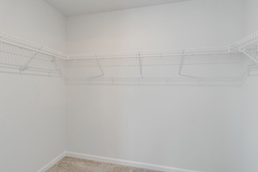 Spacious, unfurnished interior of a new home in Ellington, Elgin (Image 26).