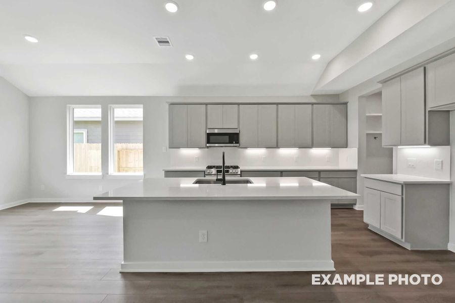 Representative furnished interior of a home built from the The Sequoia by Davidson Homes LLC in Sundance Cove, Crosby (Image 8).