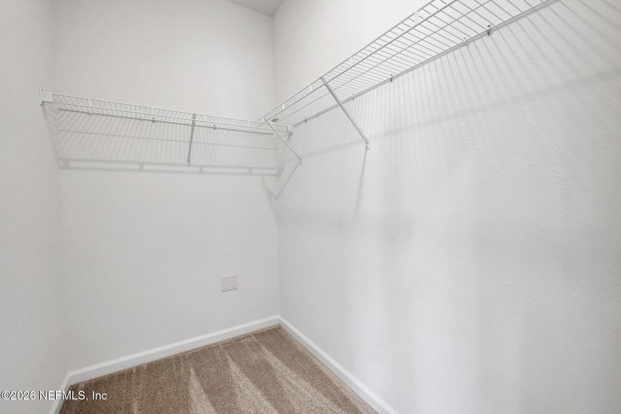 Spacious, unfurnished interior of a new home in Brook Forest, St. Augustine (Image 18).