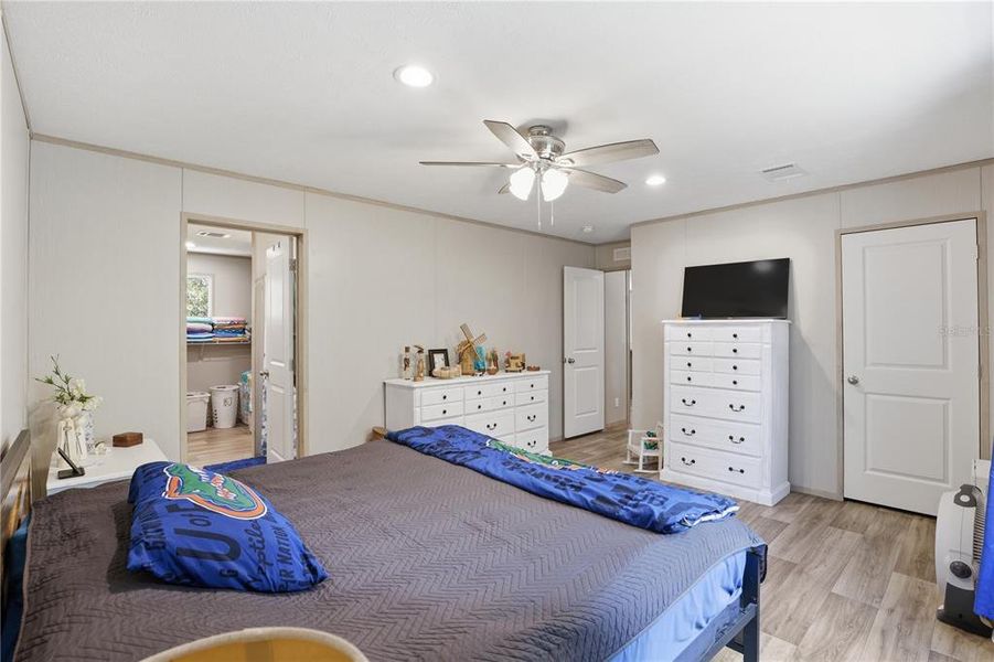 Furnished interior view inside a new home in , Newberry (Image 4).