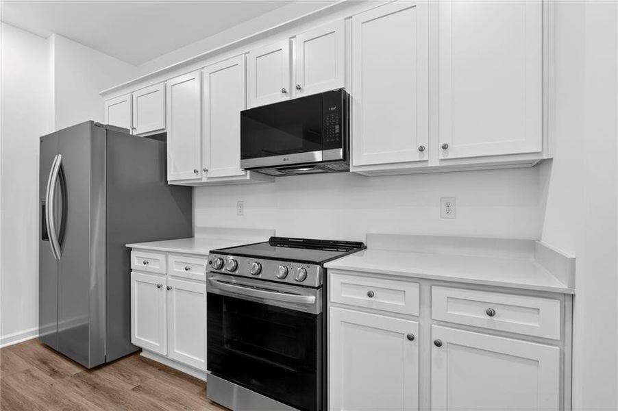 Furnished interior view inside a new home in Lexington Meadows, Athens (Image 8).